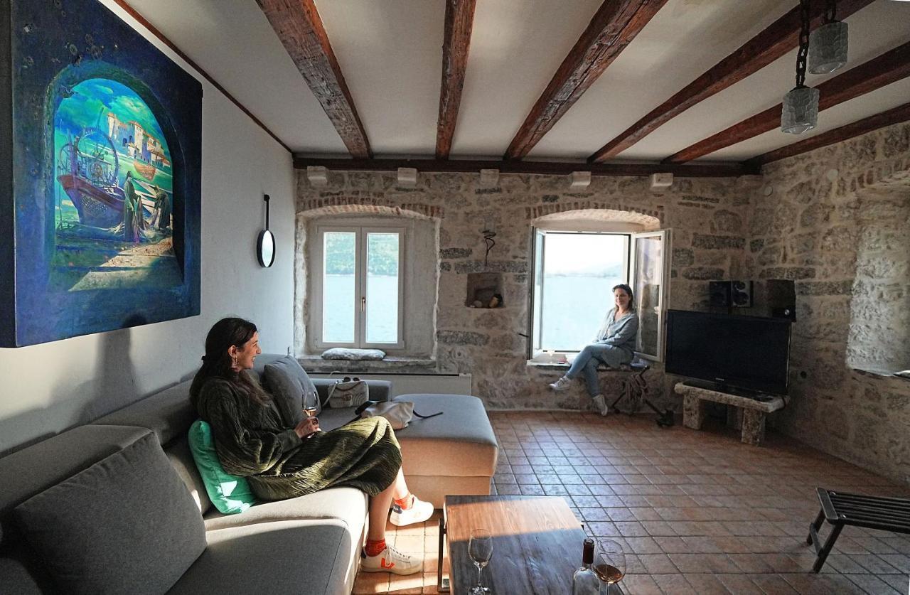 Apartment Dyonis Perast Exterior foto